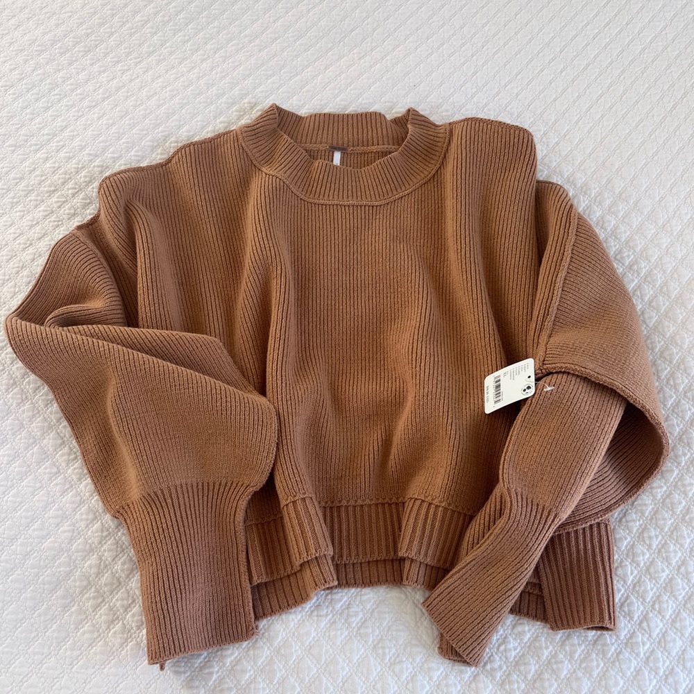 NWT Free People Easy Street Crop Pullover - color camel size XL